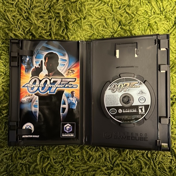 GameCube Game - Picture 2 of 3